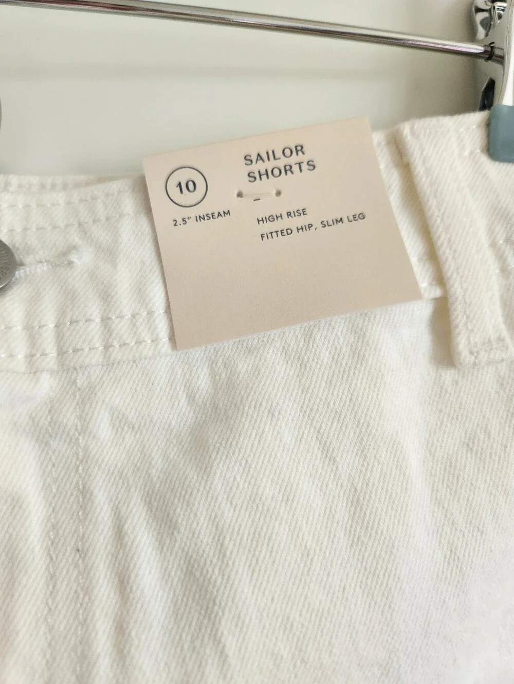 NWT Universal Thread White High Rise Sailor Shorts Size 10